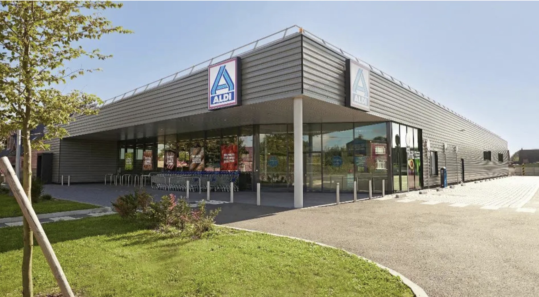 Apis Florae paysagiste parc-arbore-en-terrasses_parking-allee-carrossable-jardin-potager-aromatique-poulailler plan